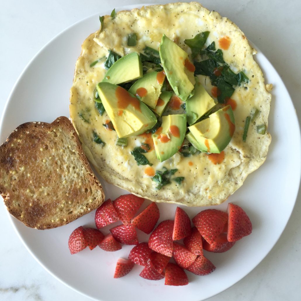 Healthy Girl Meal Diary: egg frittata, berries, and Gluten free toast | www.hustleandhalcyon.com