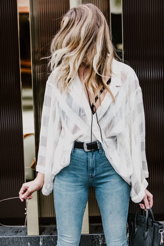 Casual Spring look on Blogger Payton Sartain, Wearing Urban Outfitters