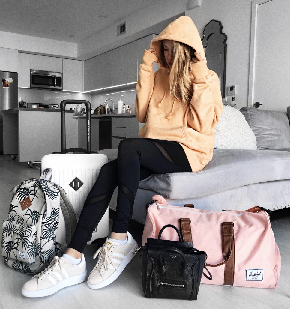 What to Wear to the Airport with Blogger Payton Sartain of Hustle + Halcyon