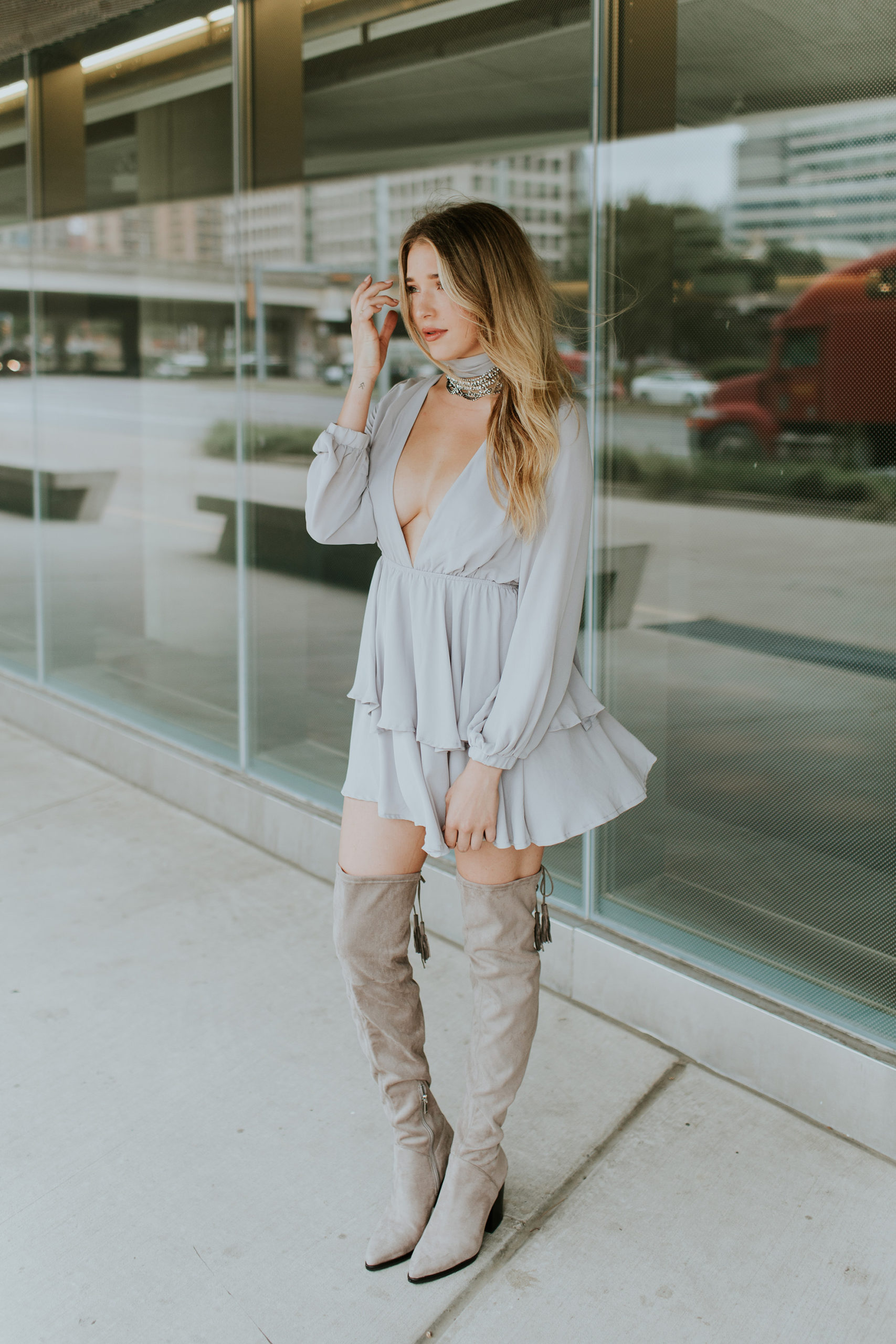 Blogger Payton Sartain of Hustle + Halcyon in Lioness Official